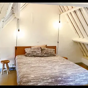 Cosy House Near Market Holiday home Bruges